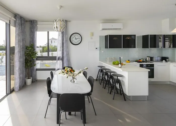 Greco Hilltop Views Вилла