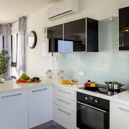 Greco Hilltop Views Villa *