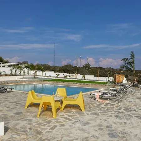 Greco Hilltop Views *