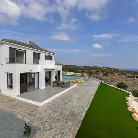 Villa Greco Hilltop Views Protaras