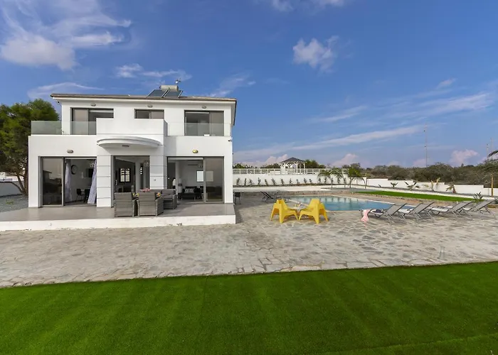 Greco Hilltop Views Villa