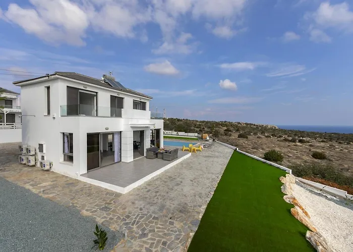 Villa Greco Hilltop Views Protaras