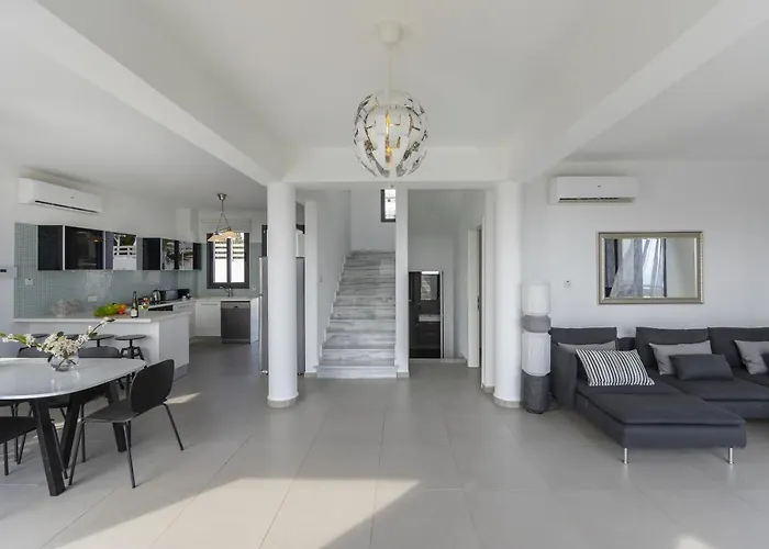 Greco Hilltop Views Villa