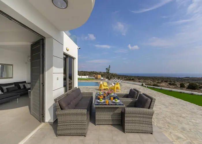 Greco Hilltop Views Villa Protaras
